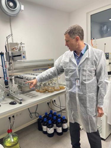 photo-2025-10-20-15-37-34