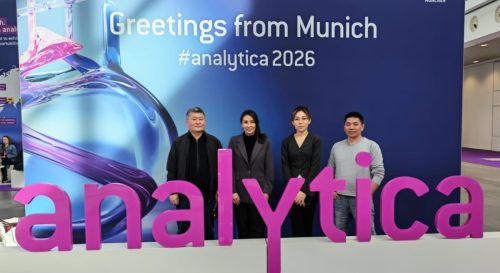 photo 5377600007705401634 y